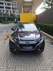 Car For Rent 租车 Kereta Sewa (Honda HRV 1.8L V Ruse Black Full Spec)