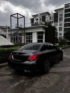 Mercedes C300 - Daily