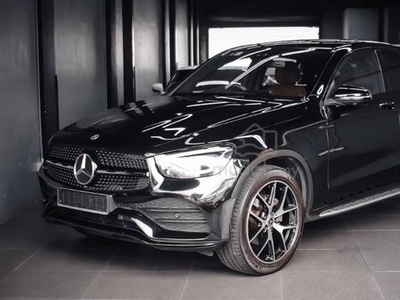 Mercedes Benz GLC300 4MATIC AMG COUPE MY SPEC