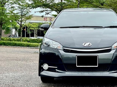 -2012- Toyota WISH 1.8 S FACELIFT (A) CARKING/WELC