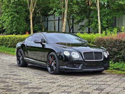 Bentley CONTINENTAL 4.0 GT V8 (A)