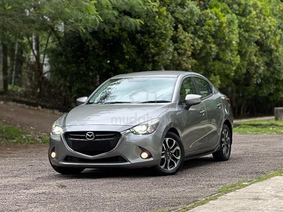 Mazda 2 (SEDAN) 1.5 SKYACTIVE AUTO Sport