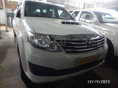 Toyota FORTUNER 2.5 G TRD SPORTIVO (A) 4wd