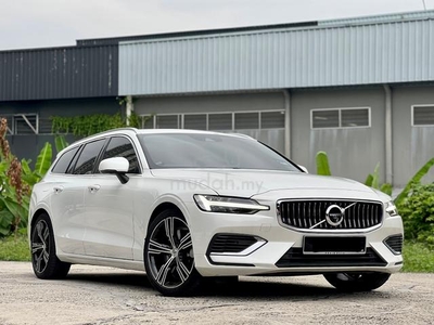 Volvo V60 2.0 RECHARGE T8 (A)under warranty