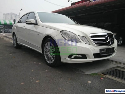 2010 Mercedes-Benz E200 CGI- Local- Perfect Condition