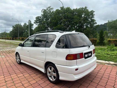 2000 Toyota IPSUM 2.0 (A)
