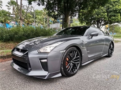 Recon 2018 Nissan GT-R 3.8 Black Edition Coupe ( FREE 1 YEAR WARRANTY+ ONE TIME SERVICE + TINTED + NEW CAR DELIVER POLISH & TOUCHUP) - Cars for sale