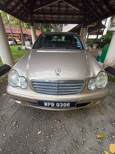 Immaculate condition low mileage Mercedes Benz W203 C180K