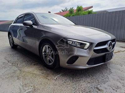 Many Ready Stock 2018 Mercedes Benz A180 1.3 STYLE