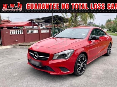 Mercedes Benz CLA200 (CBU) 1.6 (A)