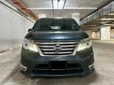 Nissan SERENA 2.0 S-HYBRID P-HWS CLEAR STOCK