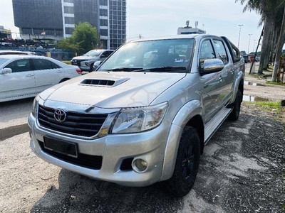 Toyota HILUX 2.5 G VNT FACELIFT (A)NO OF ROAD