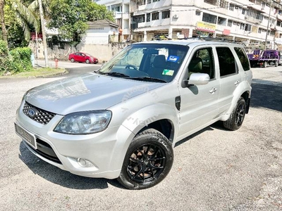 Ford ESCAPE 2.3(A)ClearStockMurahJual