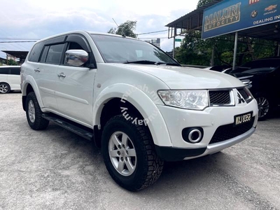 PAJERO SPORT 2.5 GL (A) 4x2,Leather 7 Seater