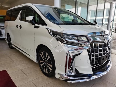 Toyota Alphard SC Year End Sales Discount