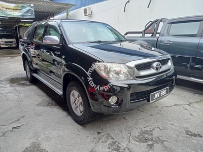 Toyota HILUX 2.5 G FACELIFT (A)
