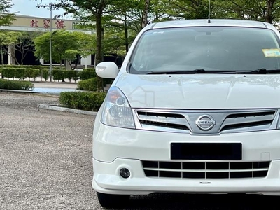 {2013}Nissan Grand Livina 1.8 MPV Impul Full Loan