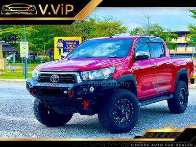Toyota HILUX 2.4 L-EDITION FACELIFT FULL SERVICE