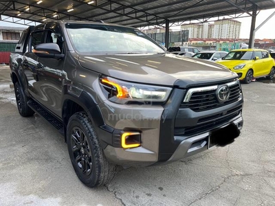 Toyota HILUX ROGUE 2.8L FREE SERVICE PACKAGE