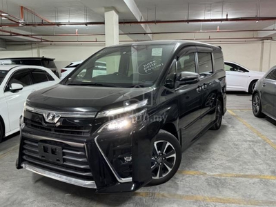 Toyota VOXY 2.0 ZS KIRAMEKI 2 (A)