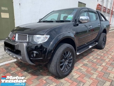 2013 MITSUBISHI TRITON VGT PICK-UP 2.5 AUTO 4WD/CREDIT LOAN DEPOSIT RENDAH/CONDITION TIPTOP WELCOME TO VIEW AND TEST DRIVE