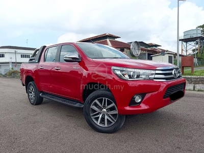 Full Loan 2016 Toyota HILUX 2.8 G VNT (A)