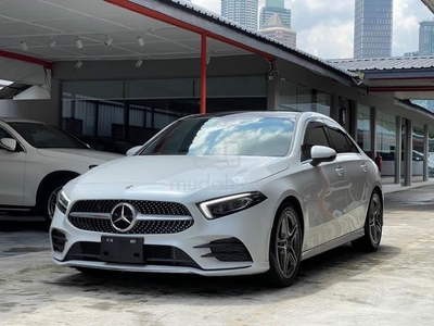 Mercedes Benz A250 2.0 AMG LINE FULLY LOADED