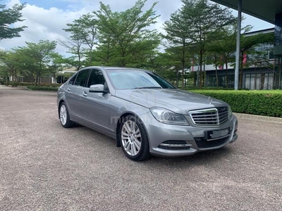 Mercedes Benz C200 CGI BlueEFCY