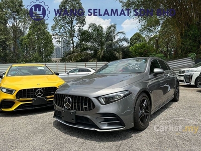 Recon 2020 Mercedes-Benz A35 AMG 2.0 4MATIC Hatchback with AMG PERFORMANCE RECARO SEATS //JAPAN SPEC GRADE 5A // AMBIENT LIGHTS / LOW MIELAGE // LIKE NEW - Cars for sale