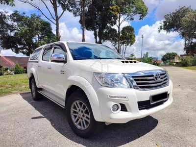 Toyota HILUX 3.0 G DOUBLE CAB (A)