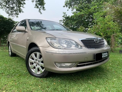 Toyota CAMRY 2.0 E G FACELIFT One Owner Use Ori Co
