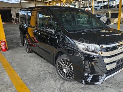 Toyota NOAH 2.0 WXB (A)