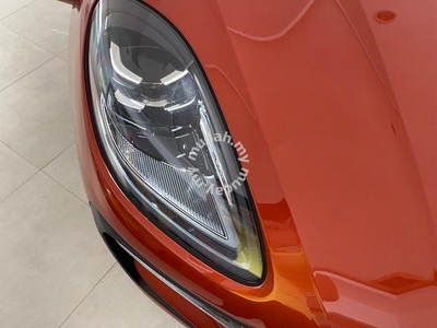 Porsche MACAN 2.0L (A) Facelift
