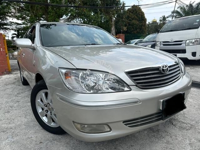 Toyota CAMRY 2.4 V WEEKEND DRIVE ONLY