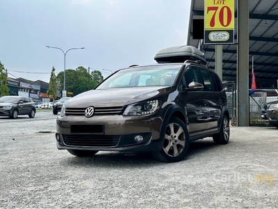 Used 2014 Volkswagen Cross Touran 1.4 MPV - Cars for sale