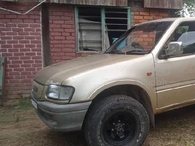 Isuzu RODEO 2.8 BASIC (M)