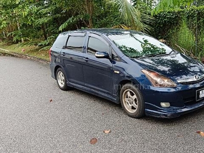 Toyota WISH 1.8 XL FACELIFT FWD (A)
