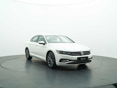 Buy used 2020 Volkswagen Passat Elegance 2.0