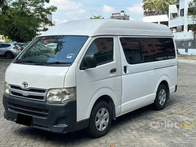 Used 2013 Toyota Hiace 2.5 Panel Van - Cars for sale