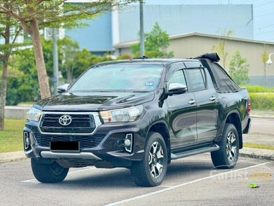 Used 2019 Toyota Hilux 2.4 L-Edition Pickup Truck - Cars for sale