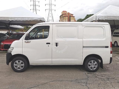 Daihatsu GRAN MAX 1.5 Panel Van (M) (TIP TOP)