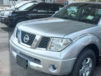 Nissan NAVARA 2.5LE(A)4x41OWNER LEATHER SEAT