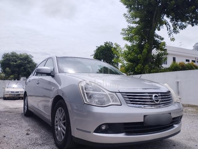 Nissan SYLPHY 2.0 COMFORT (A)