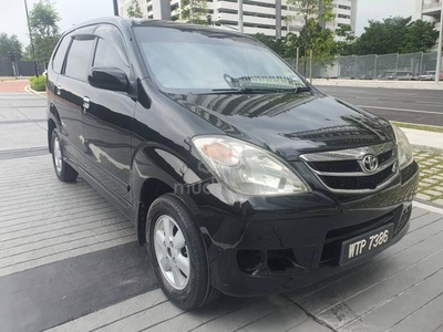Toyota AVANZA 1.3 E 8 SEATERS
