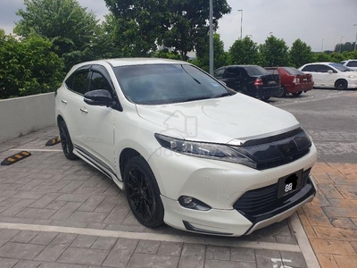 Toyota HARRIER 2.0 PREMIUM (A)