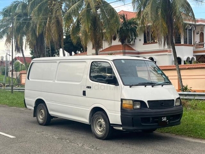 Toyota HIACE 2.4 (M) superb! best deal!!