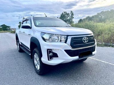 Toyota HILUX 2.4 G FACELIFT (M)