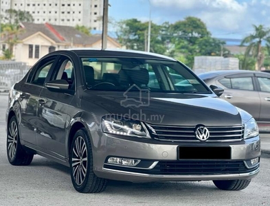 Volkswagen PASSAT 1.8 TSI (CBU) (A) Car King