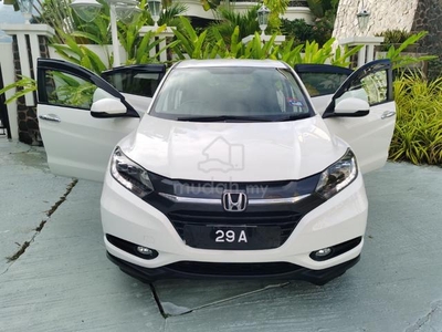 Honda HR-V 1.8 V SPEC (A) UNTUNG SIKIT JUAL