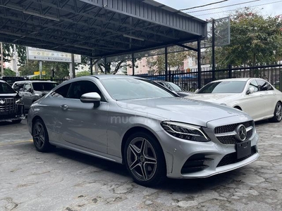 Mercedes Benz C180 1.6 AMG COUPE ( 3600 KM )